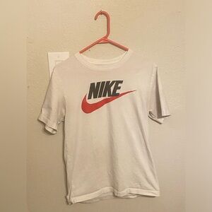 White Nike T-Shirt